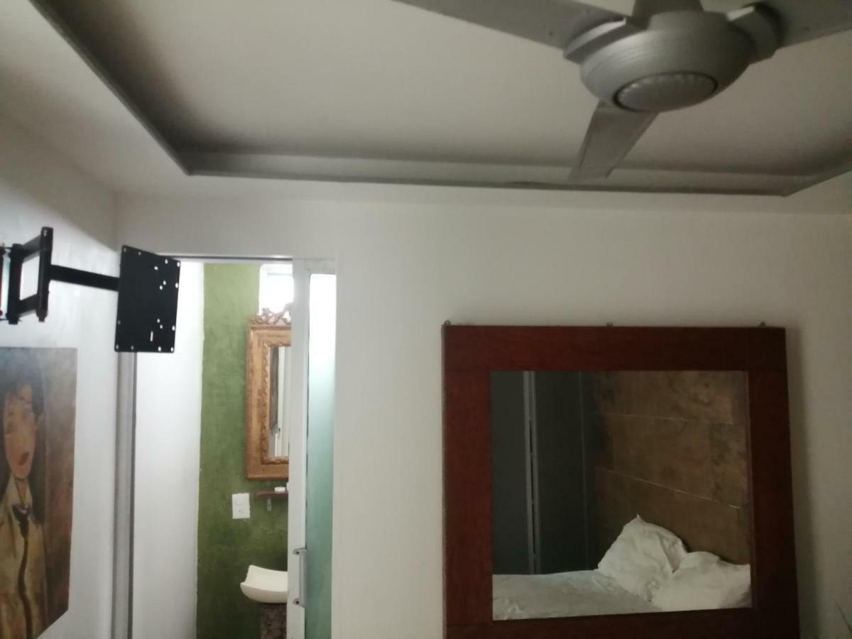 Pule Pule Hostal Boutique Гвадалахара Екстер'єр фото