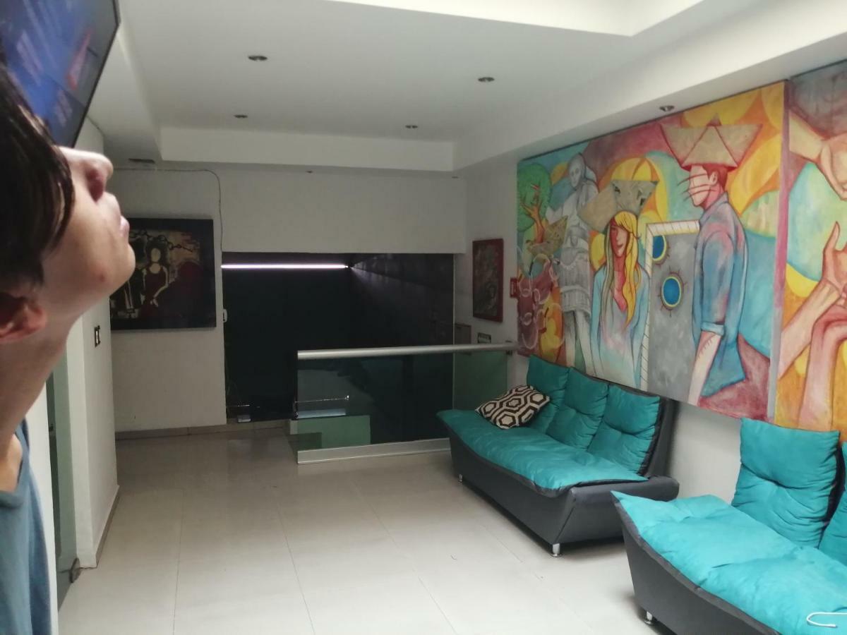 Pule Pule Hostal Boutique Гвадалахара Екстер'єр фото
