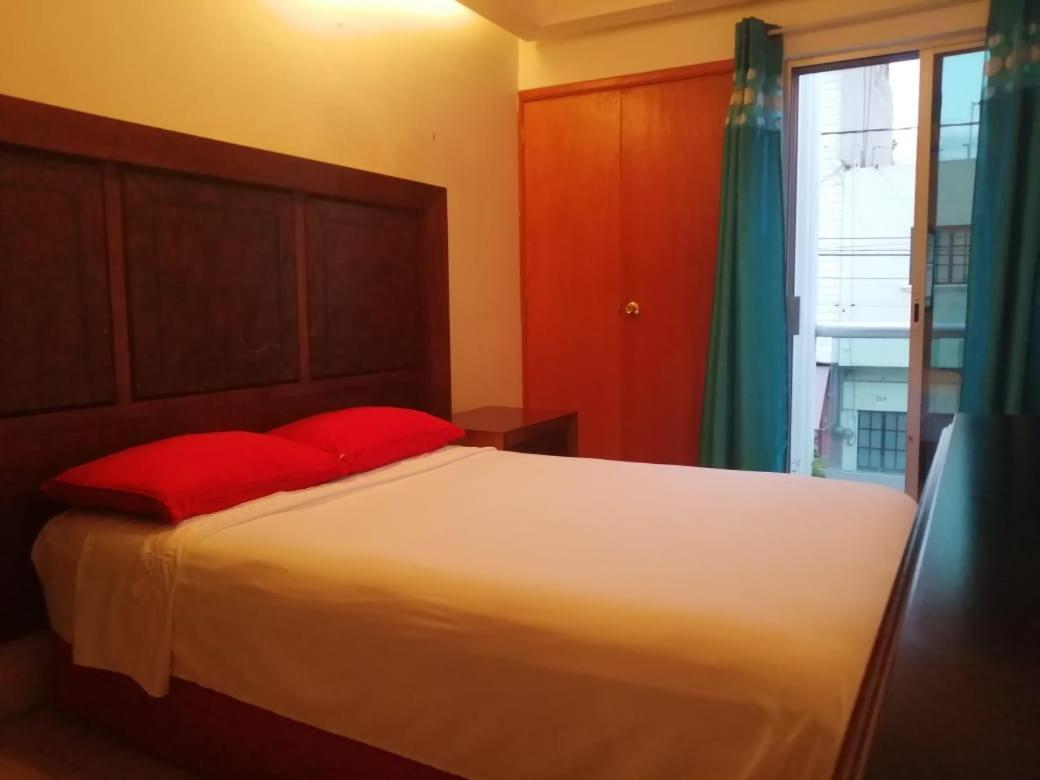 Pule Pule Hostal Boutique Гвадалахара Екстер'єр фото