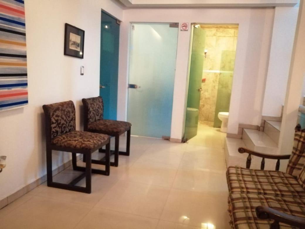 Pule Pule Hostal Boutique Гвадалахара Екстер'єр фото